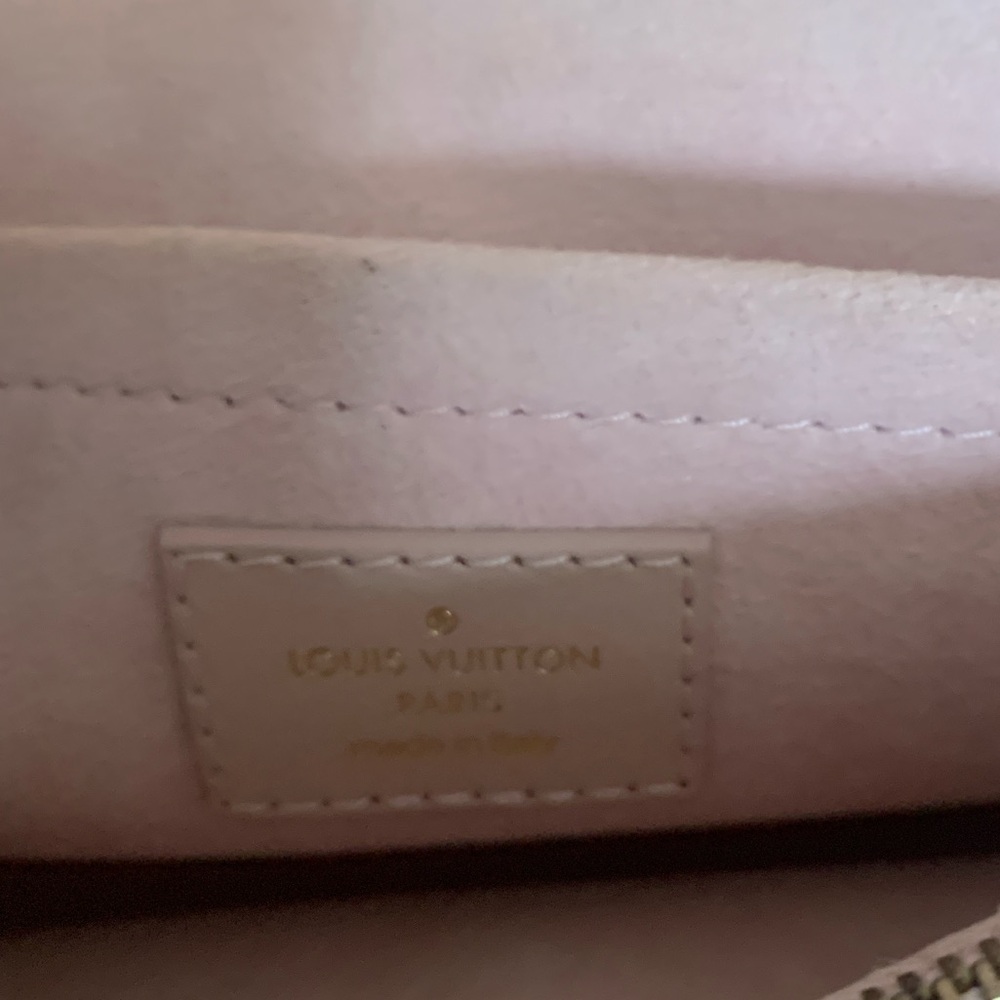 Louis Vuitton bag - Picture 5 of 11